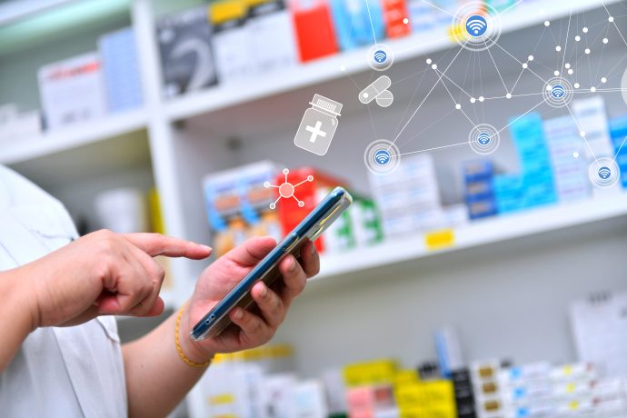 Découvrez IZYFLEX, la solution complète de digitalisation pour pharmacies : click & collect, gestion d'officine et téléconsultation. Démonstration gratuite.